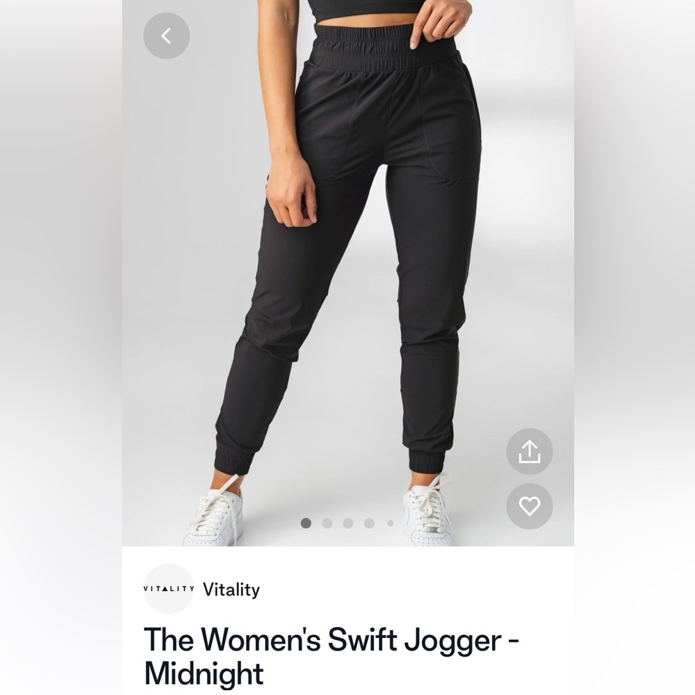 Vitality Swift Midnight Jogger